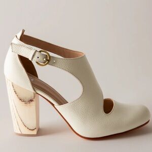 FORTRESS OF INCA Luna Naya Heel - Ivory